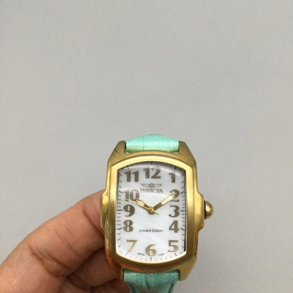 Invicta Lupah Music Crystal Women Watch 29mm Gold Tone Leather LE New Battery